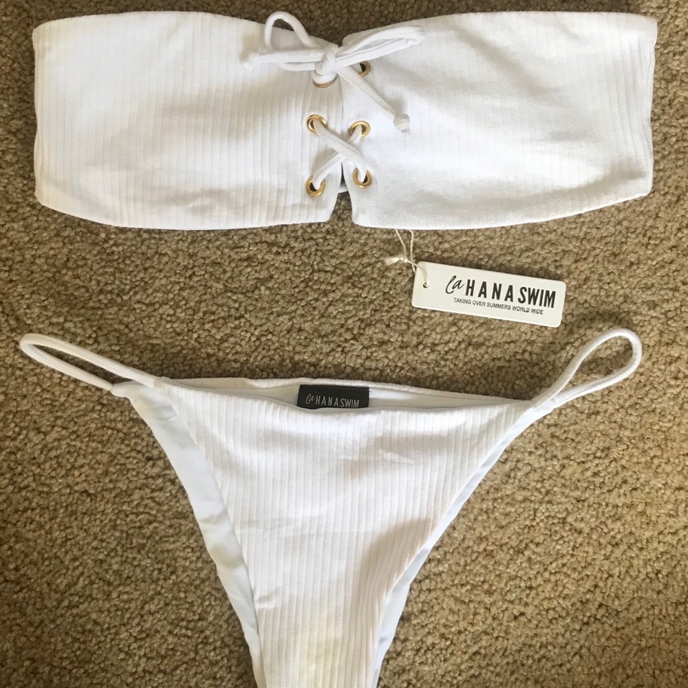 White lahana bikini